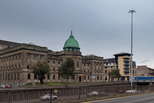 Between Charing Cross (Glasgow) and Anderston.