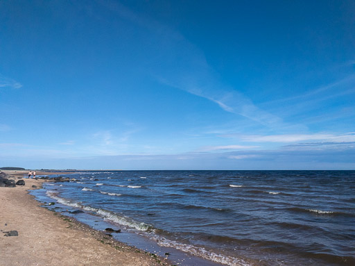 Between Monifieth and Balmossie.