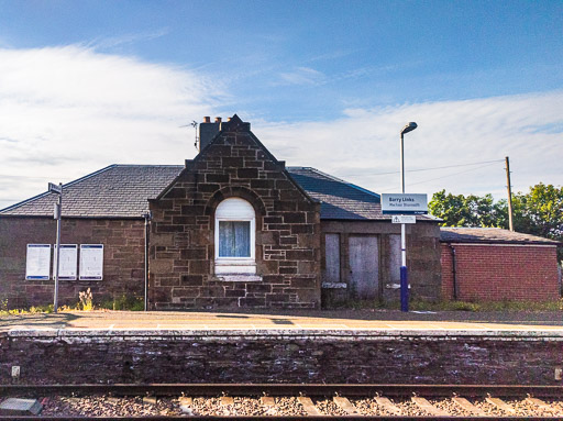 Barry Links Station.