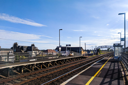 Golf Street Station.