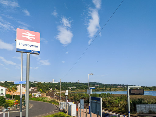 Invergowrie Station.