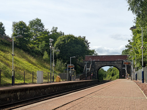 Gilshochill Station.