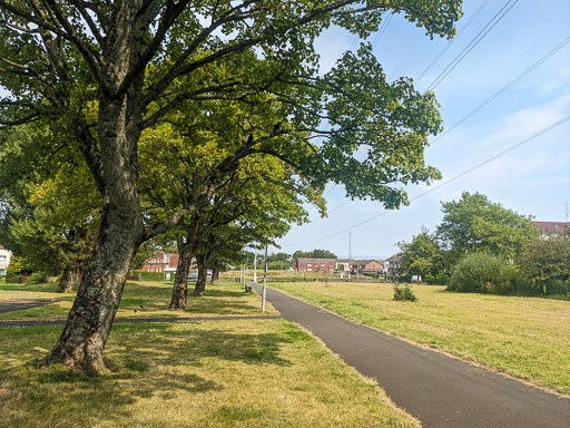 Between Hillington East and Hillington West.