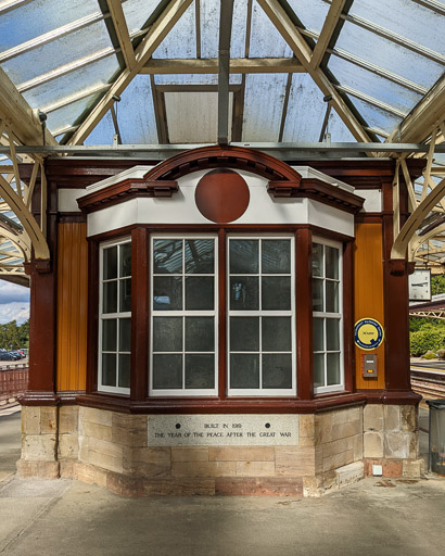 Gleneagles Station.