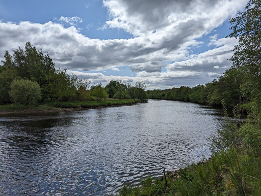 Between Balloch and Dalreoch.