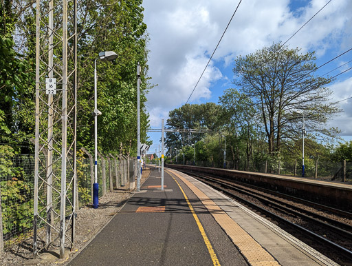 Dalreoch Station.