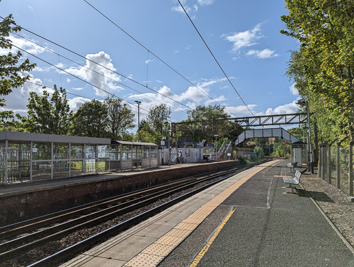 Dalreoch Station.