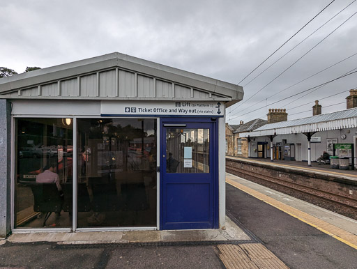 Linlithgow Station.