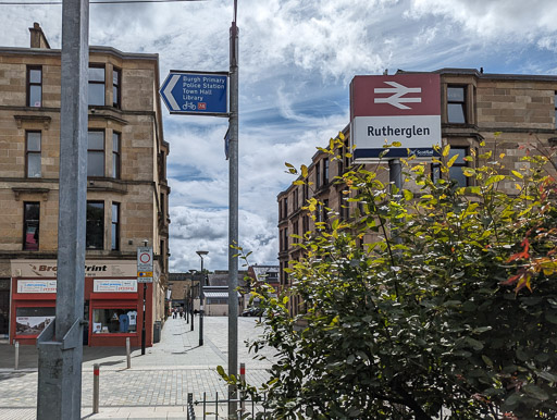 Rutherglen Station.