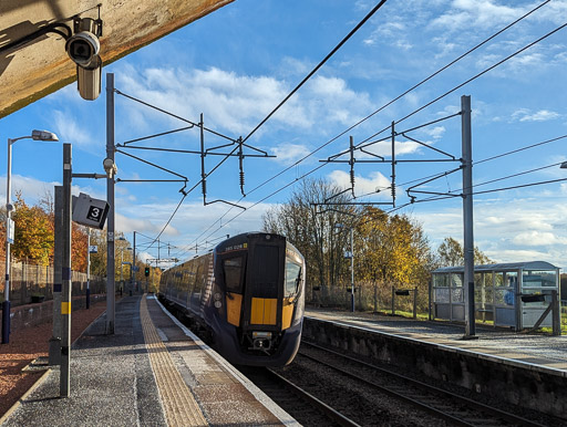385028 at Carluke.
