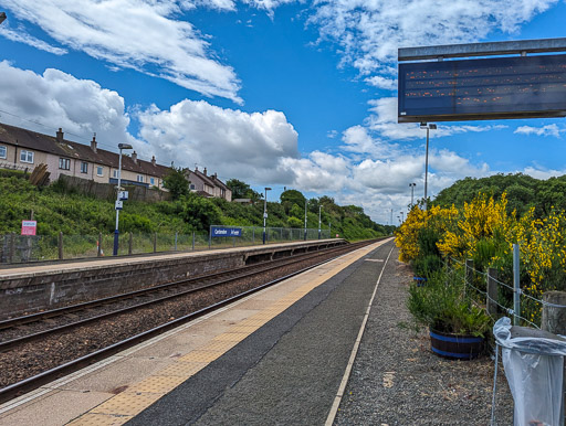 Cardenden Station.