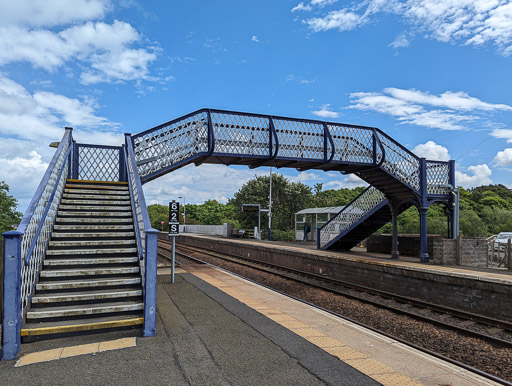 Cardenden Station.