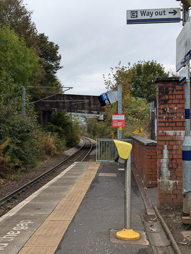 Drumfrochar Station.